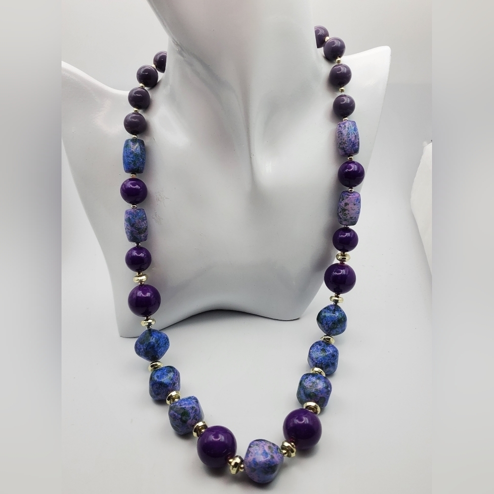 Grandma's‎ Saturn purple melt beaded church necklace N2337